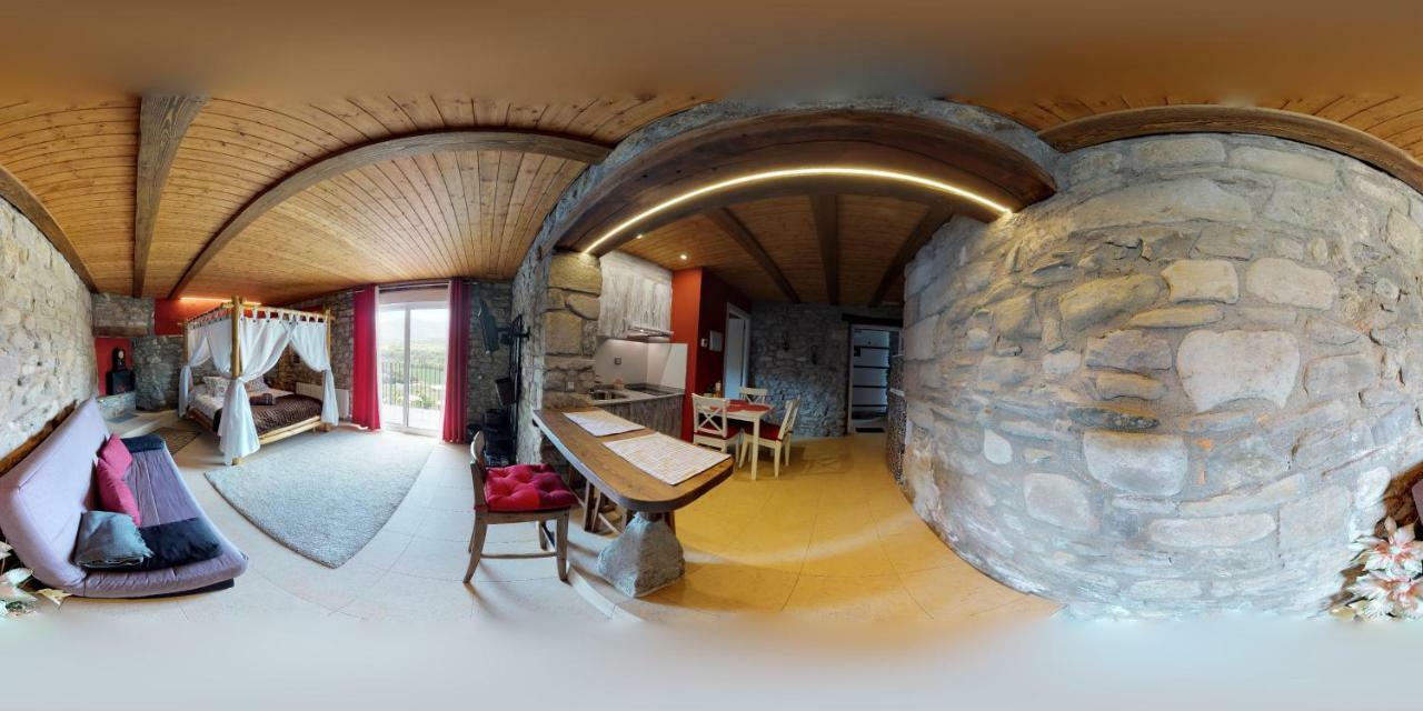 Apartamentos Turisticos Graus Eksteriør billede